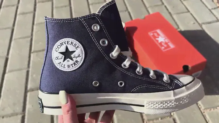 Converse фиолетовые А04589С