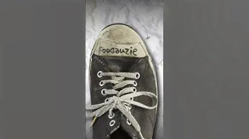 CRAZY Price for Kurt Cobain's SHOES at auction. 😲😲